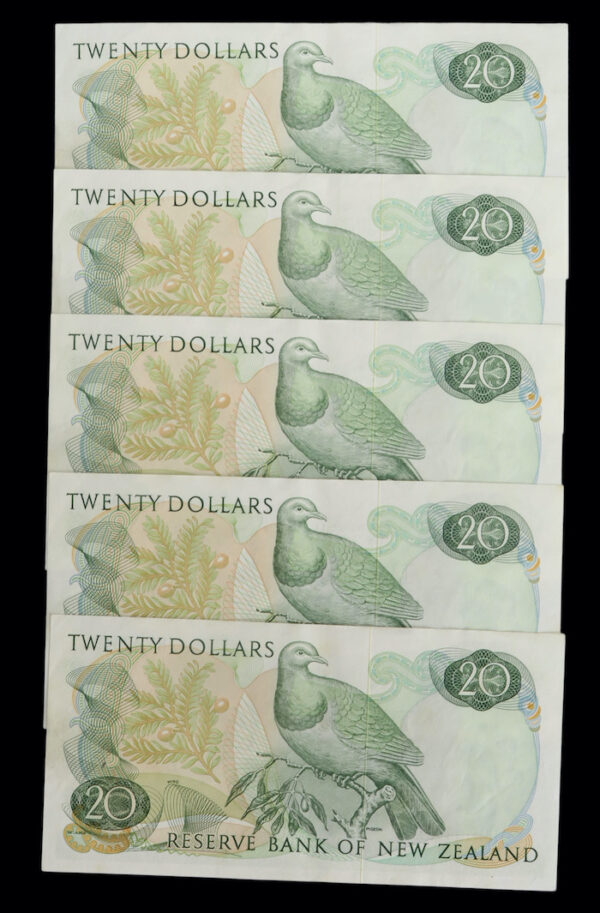 New zealand paper 20 dollar notes