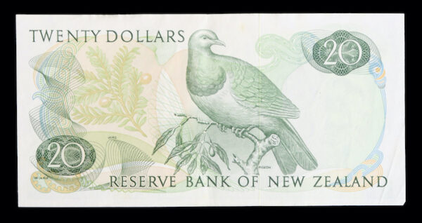 Commonwealth bank notes