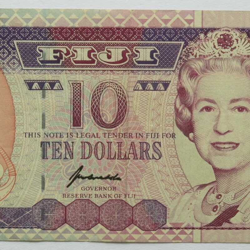 Fiji $10 1996