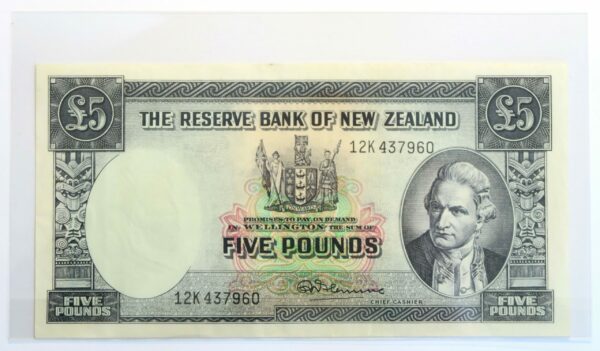 NEW,Medium Banknote Holders