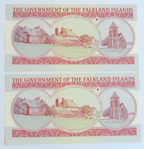 Falklands £5 Pair 2005