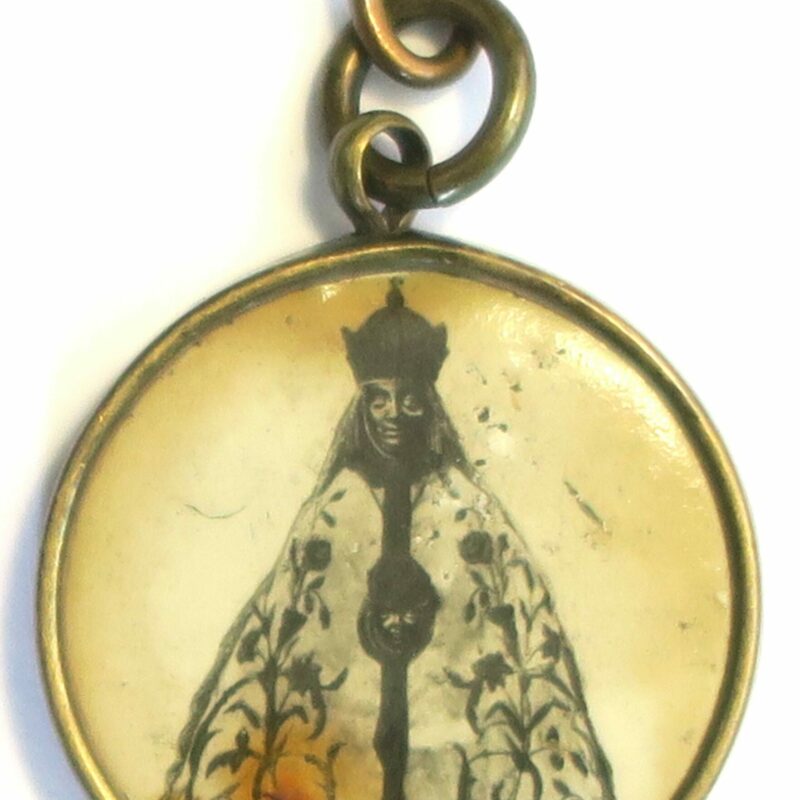 French Black Virgin badge