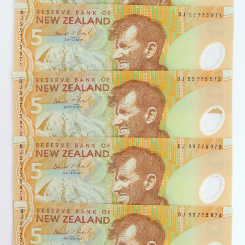 $5 Consecutive 5 Notes