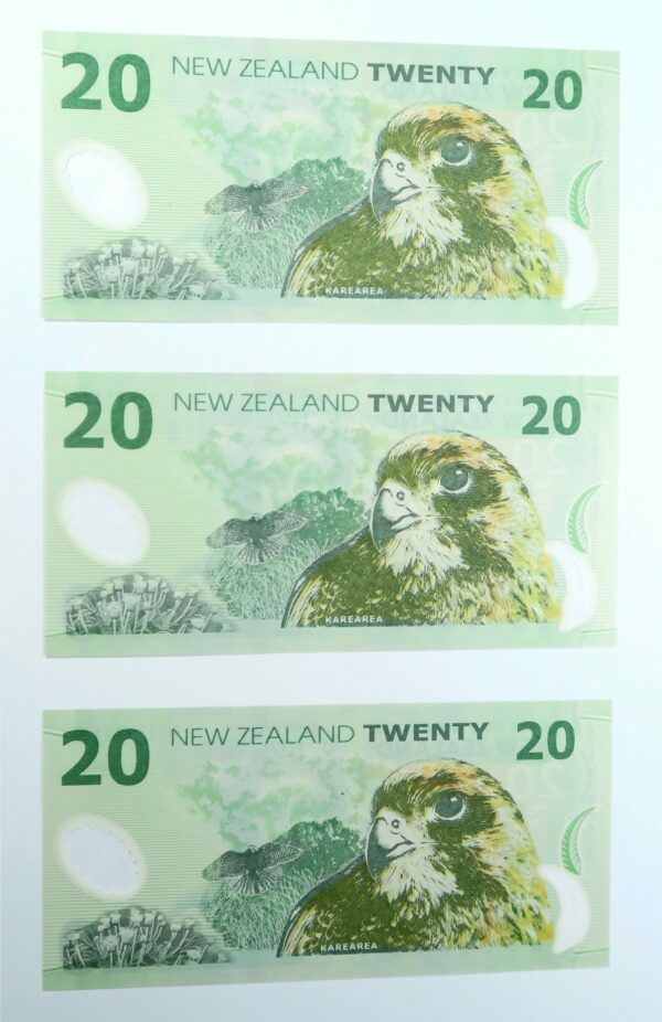 3 Consecutive $20 2014