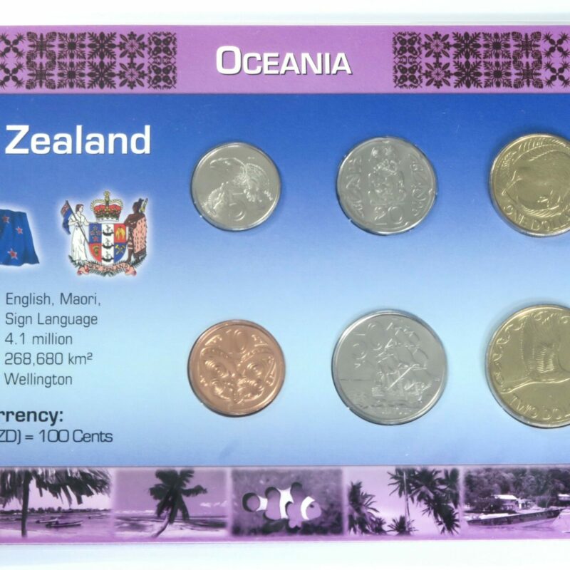NZ Oceania Tourist set