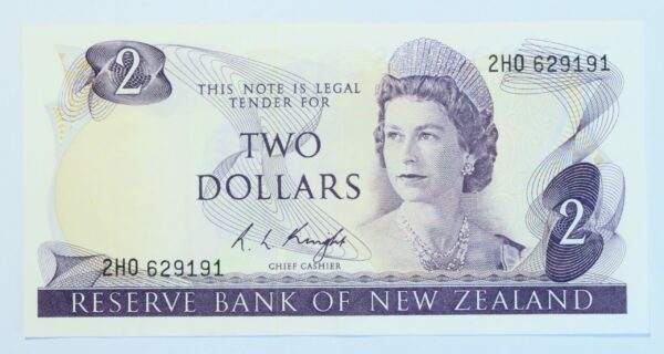 $2 Knight 2HO, EF