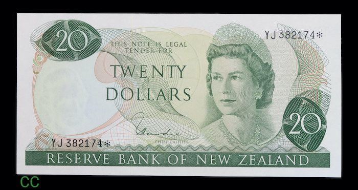 New zealand star note yj