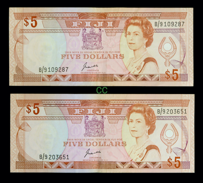 Fiji five dollar banknotes