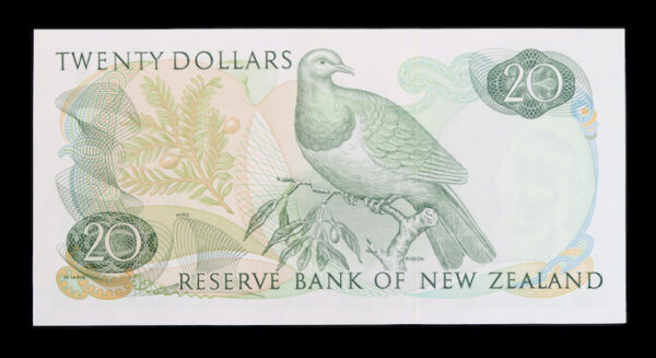High grade new zealand star bank notes
