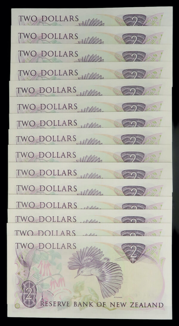 New zealand uncirculated banknotes