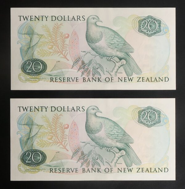 New zealand banknote pairs