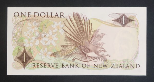 Uncirculated nz notes