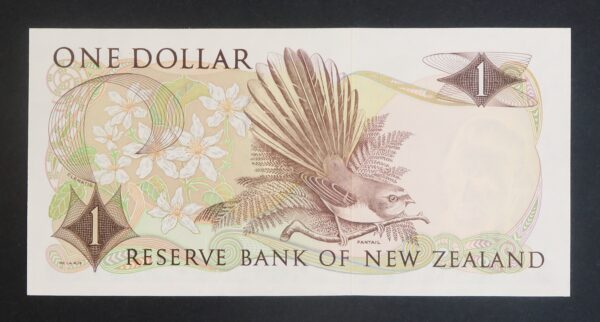 Uncirculated nz notes