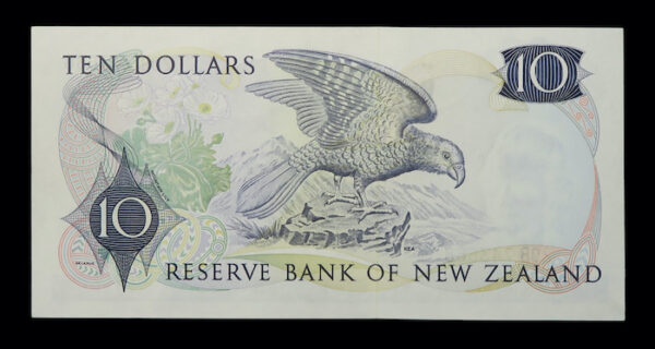 Zealand ten dollars knight signature