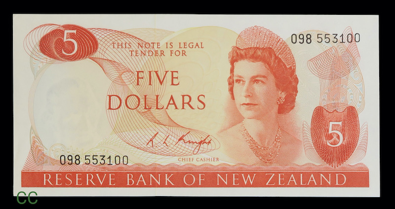 New zealand 5 dollars 1975