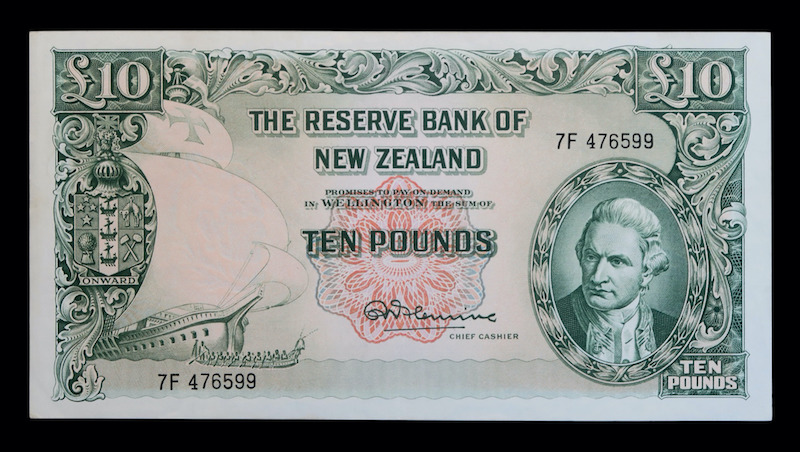 Quality new zealand banknotes