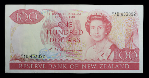 New zealand red paper 100 dollar notes