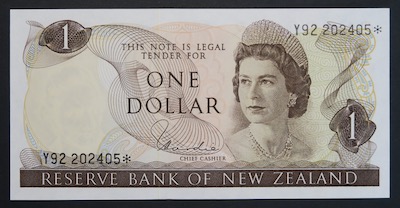 New zealand one dollar star note y92