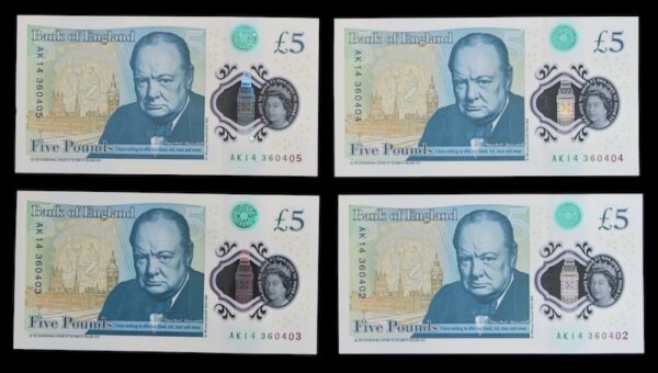 Bank of england 5 pounds run of four notes