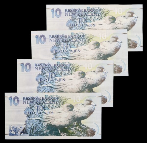 New zealand ten dollars Kate sheppard zz replacement banknotes
