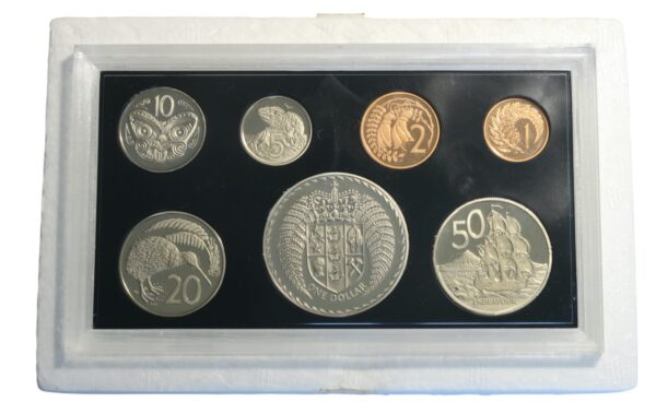 New zealand quality coin sets 1971