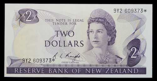 New zealand two dollar banknote last prefix