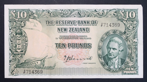 Captain cook portrait banknotes