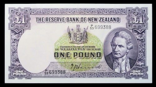 Captain cook portrait pound notes from nz