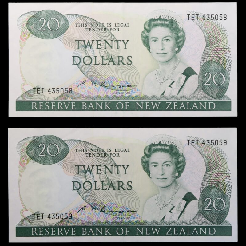 Queen elizabeth banknote pairs New Zealand