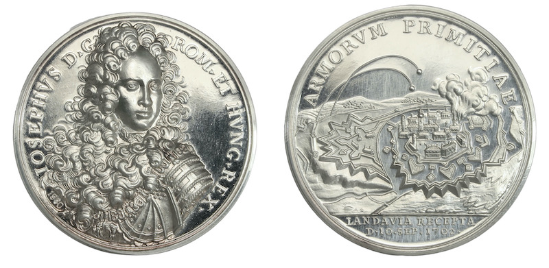 Armorvm primitiae silver medallion