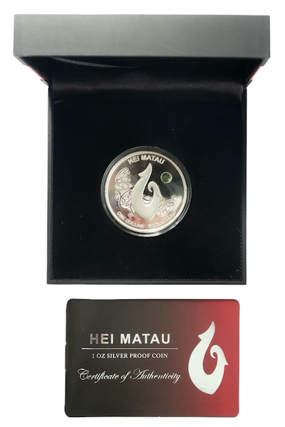 Hei matau silver dollar 2012
