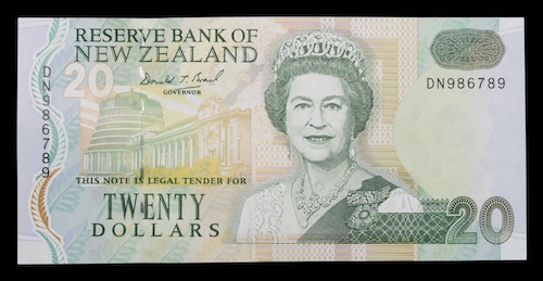 Queen elizabeth twenty dollars New Zealand