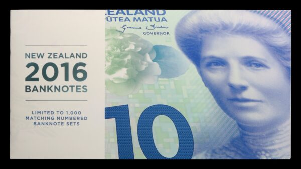 New zealand polymer banknote set 2016