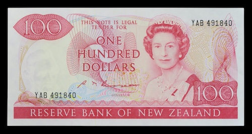 New zealand red 100 dollar note 1985