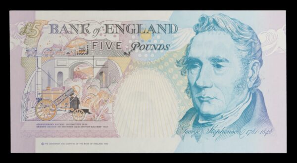 England 5 pounds with george Stephenson