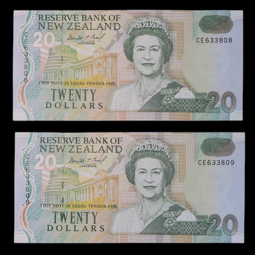 New zealand twenty dollars pair 1992 to 1994