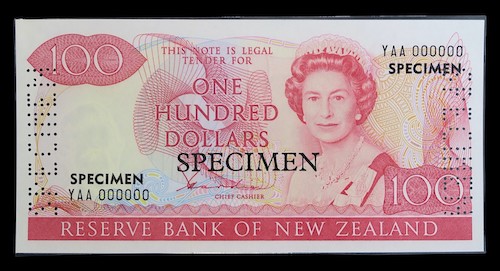 New zealand one hundred dollars specimen note 1981