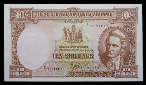 Ten shillings hanna signature