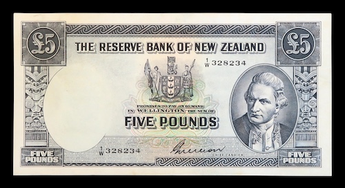 Five pounds wilson signature